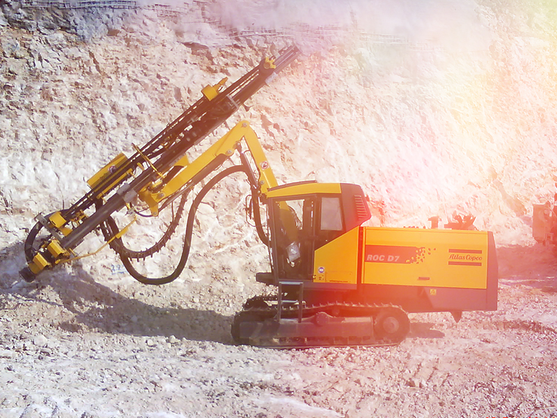 ROC D7 Top Hammer Drilling Machine